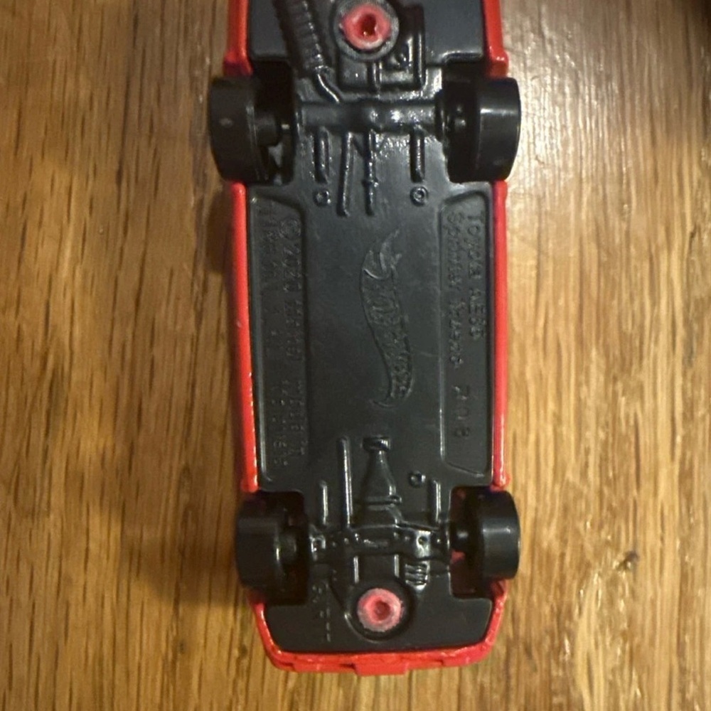 Speedy Red Toy Car with Gold Accents - Picture 4 of 4